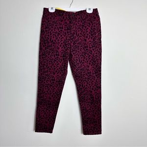 Social standard by Sanctuary comfort flex fabric. 
Classic have 5 packet.